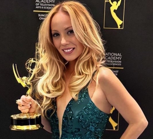 Portrait of Johanna Vega, producer of the documentary